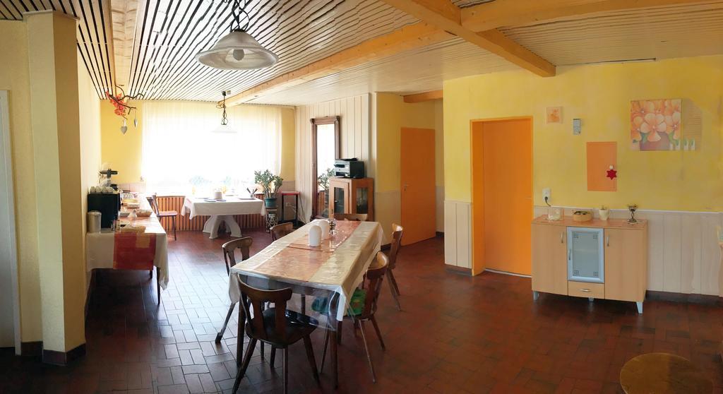 Gasthof Und Pension Mainzer Rad Schwetzingen Exteriör bild